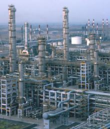 Reliance Industries Ltd. Refinery.jpg