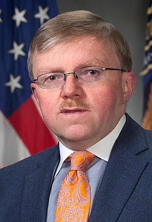 Michael Dempsey (cropped).jpg