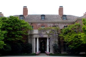 Filoli entrance, 2008.jpg