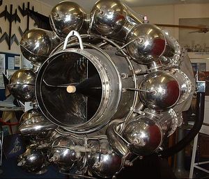 Whittle Jet Engine W2-700.JPG